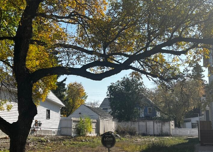 136 4th Street